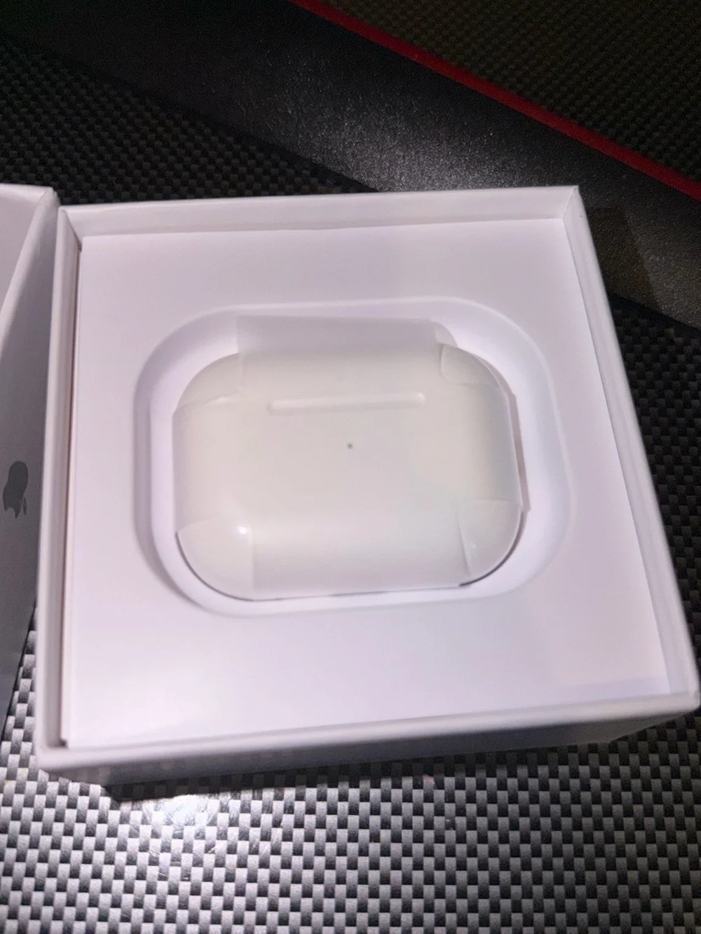 Apple AirPods Pro (White) Retail Box